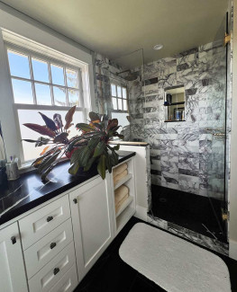 House addition: new upstairs bathroom in Portland, Oregon